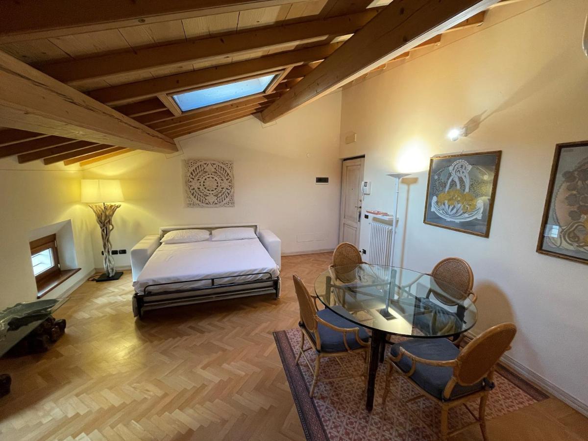 Attic 1 * Peschiera del Garda