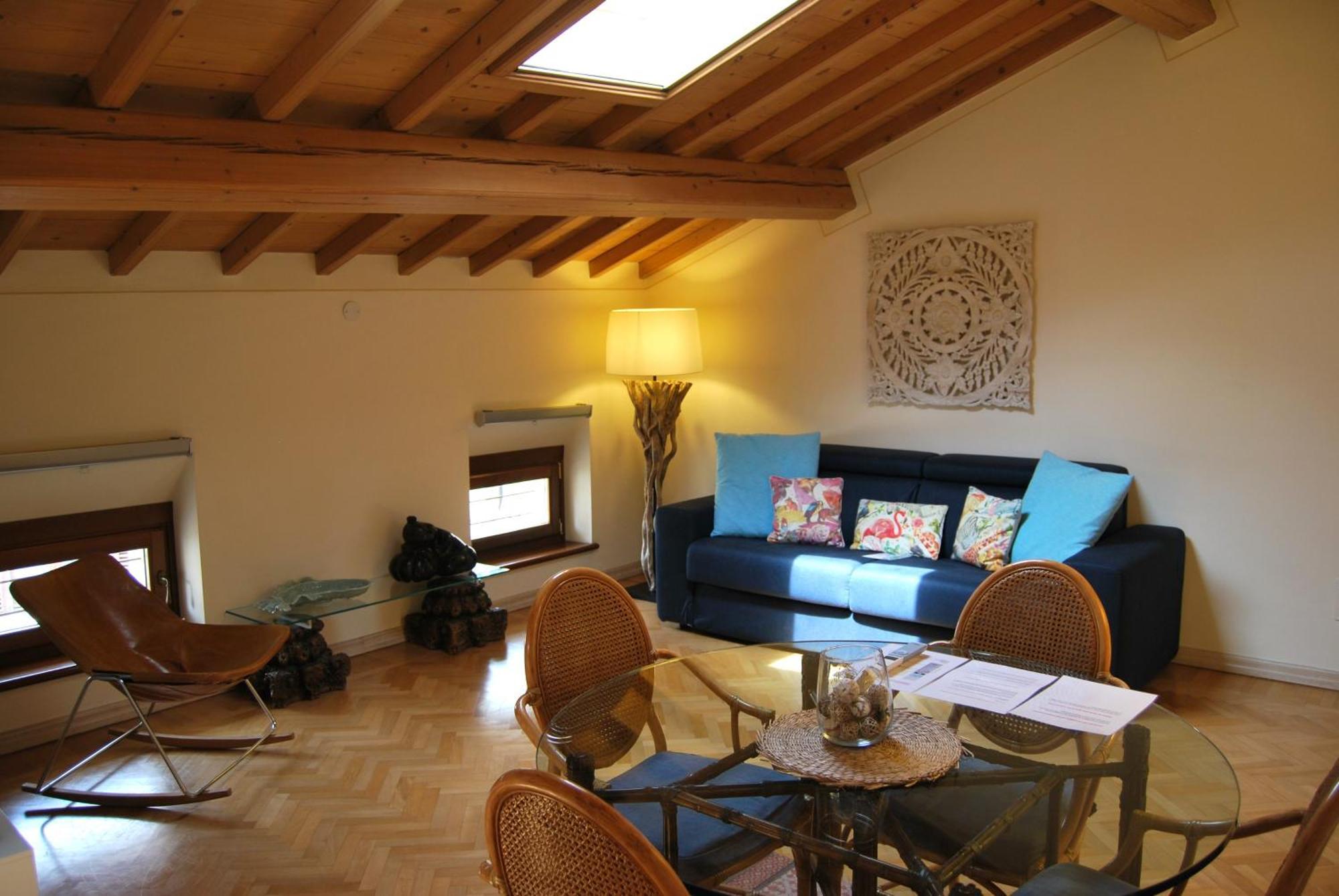 Attic 1 Peschiera del Garda